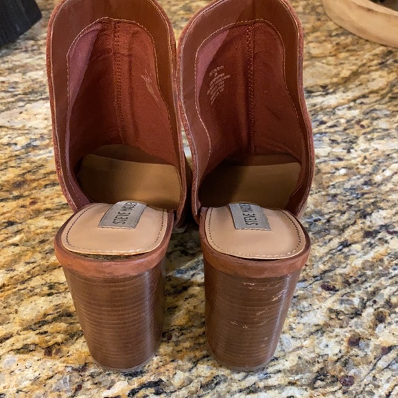 Steve Madden peep toe mules - Picture 3 of 5